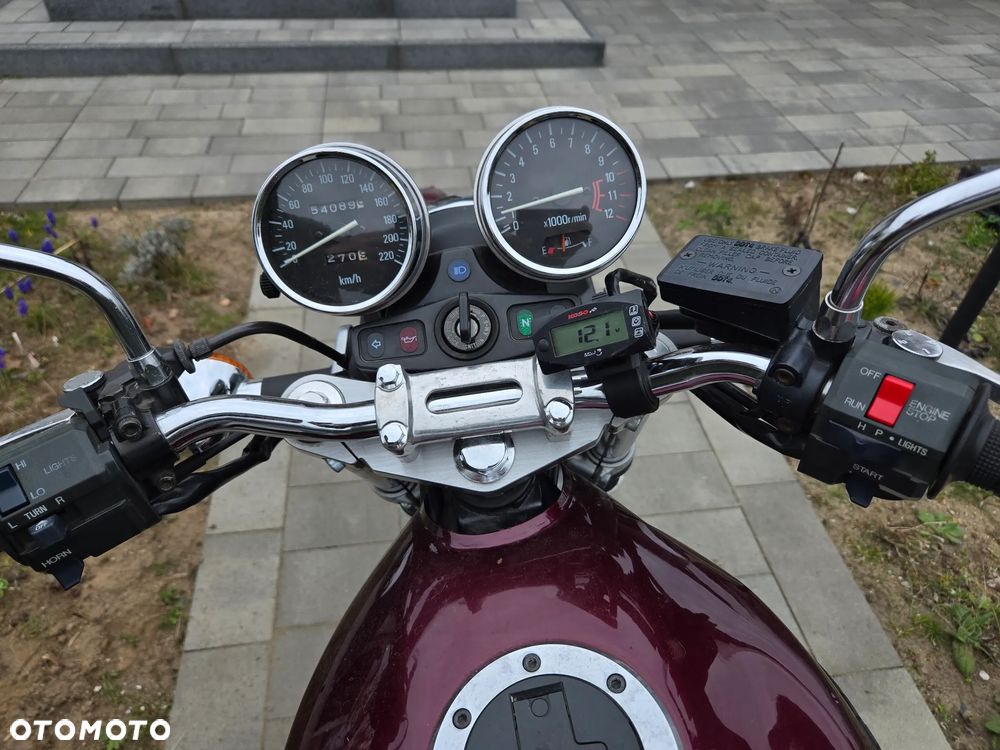 Kawasaki Zephyr - 30