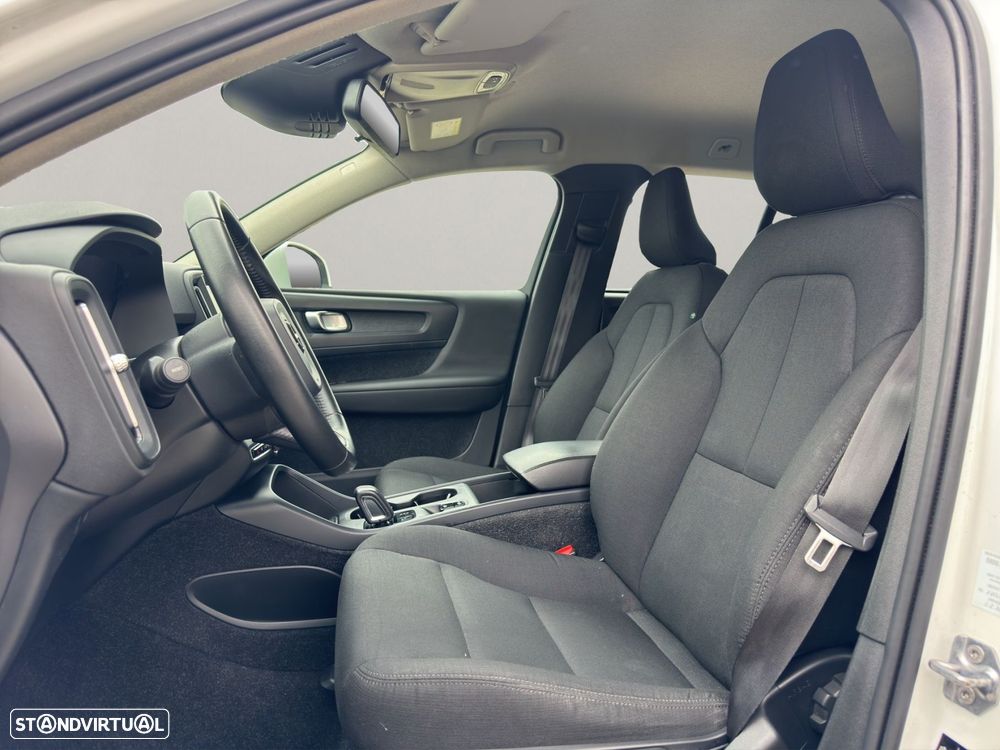 Volvo XC 40 2.0 D3 Geartronic - 9