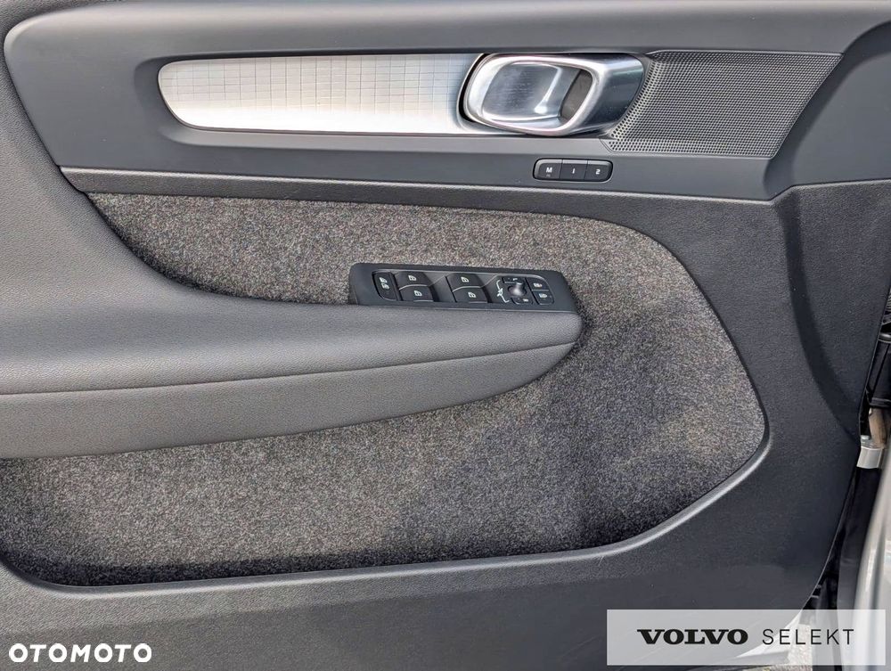 Volvo XC 40 - 11