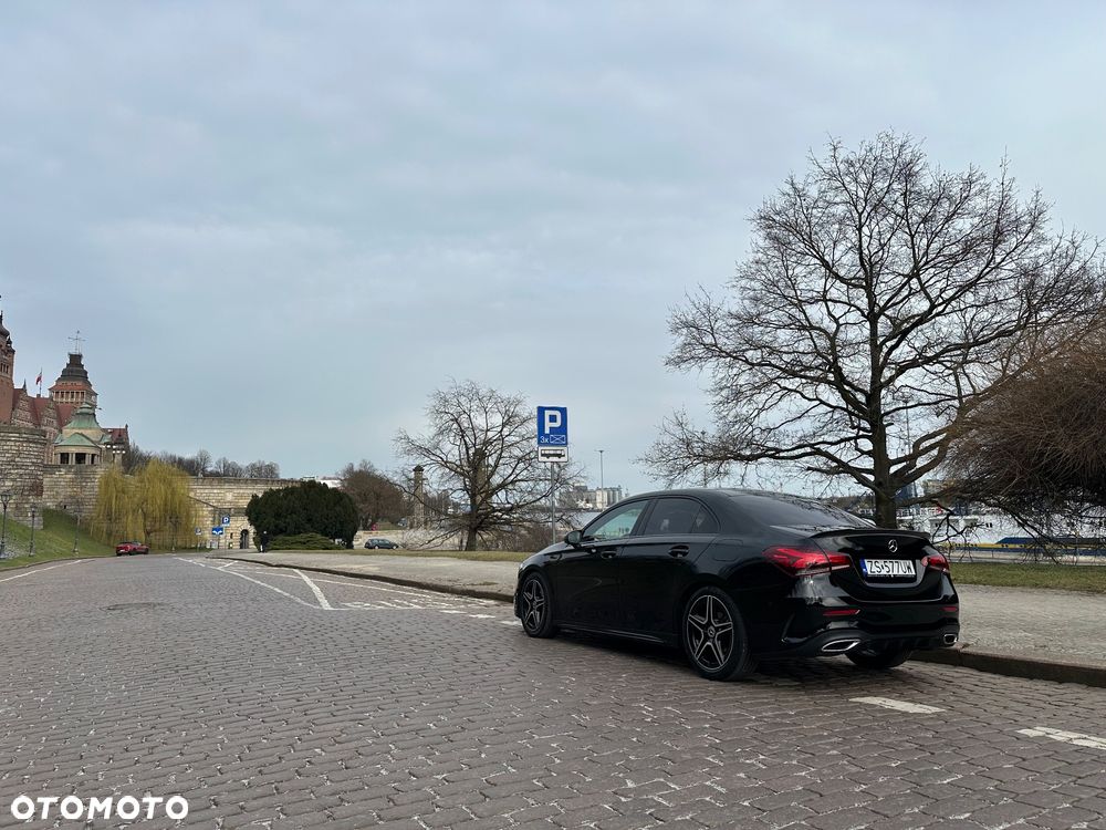 Mercedes-Benz Klasa A 180 7G-DCT Lim AMG Line Advanced Plus - 8