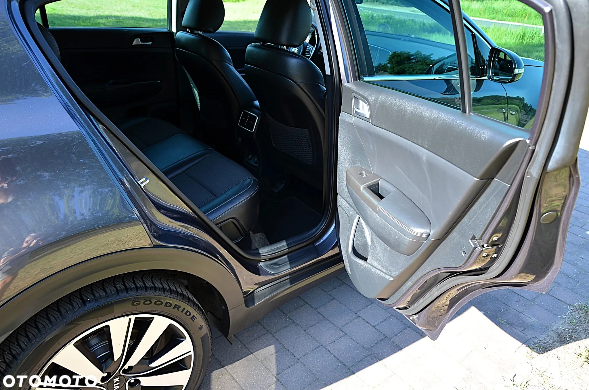 Kia Sportage 1.7 CRDI Business Line 2WD - 16