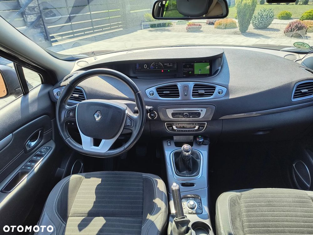 Renault Scenic Energy dCi 110 S&S Bose Edition - 16