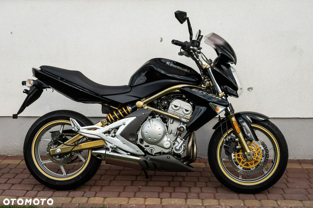Kawasaki ER - 3