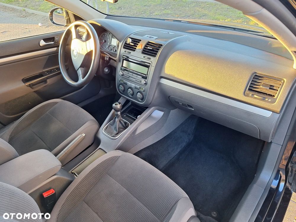 Volkswagen Golf 1.6 Edition - 6