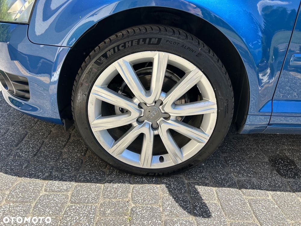 Audi A3 3-drzwiowe 1.6 Attraction - 22