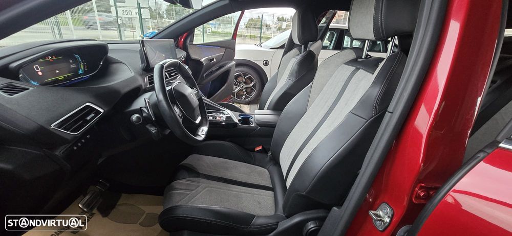 Peugeot 3008 1.6 Hybrid GT Pack e-EAT8 - 15