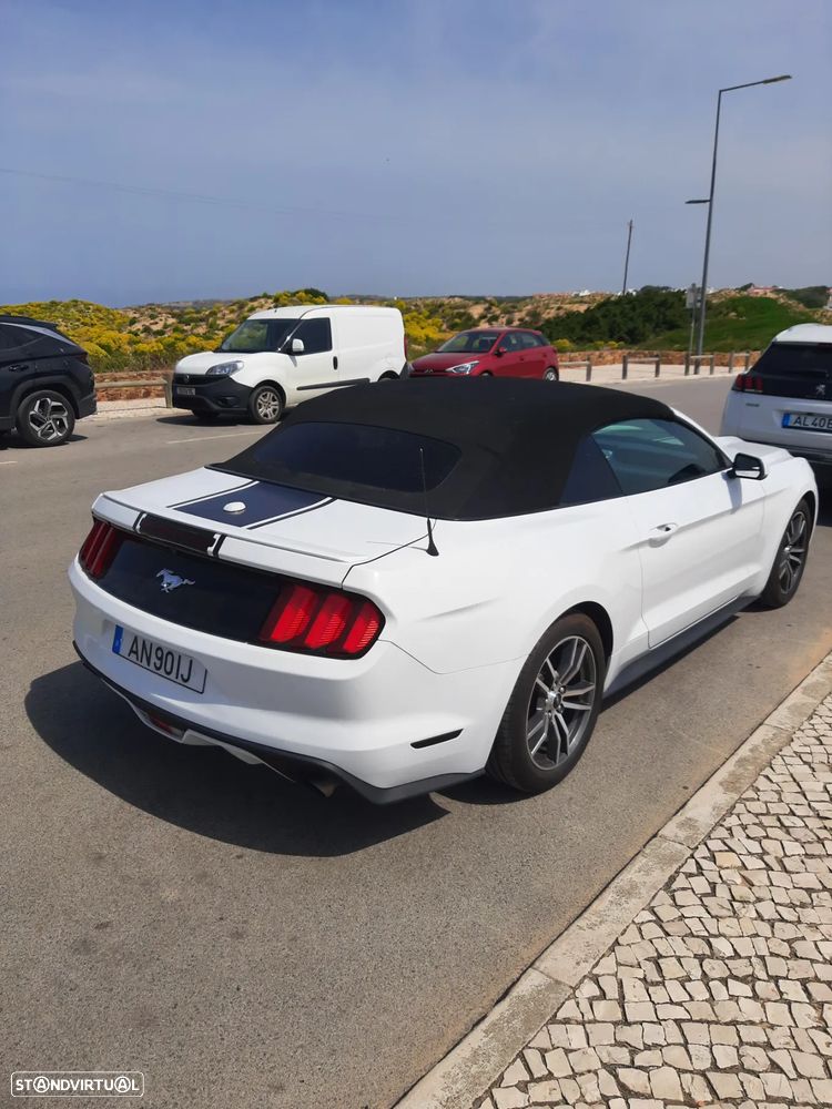 Ford Mustang 2.3i EcoBoost Aut. - 3