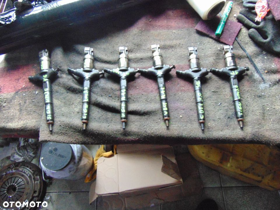 Wtryskiwacze opel Signum 3,0 v6 04 rok cena komplet - 6