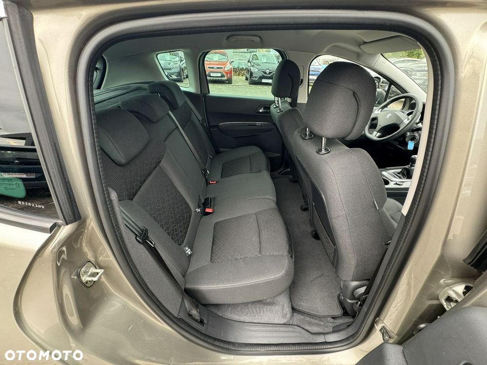 Peugeot 3008 - 22