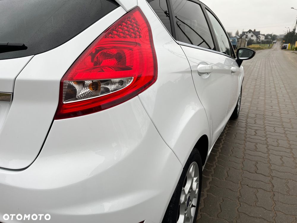 Ford Fiesta 1.25 Titanium - 9