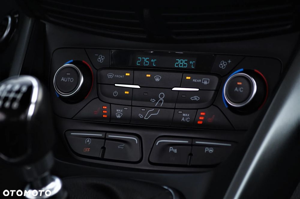 Ford Kuga - 39