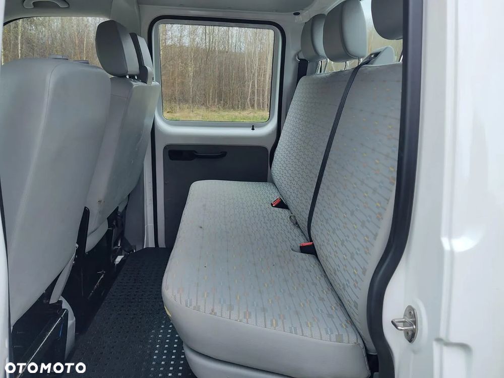 Volkswagen Transporter - 20