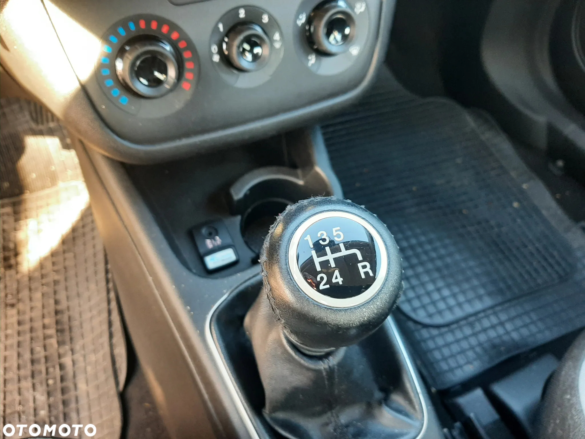 Fiat Punto - 16