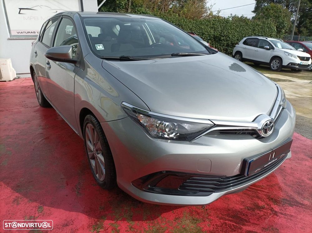 Toyota Auris 1.4 D-4D Comfort - 3