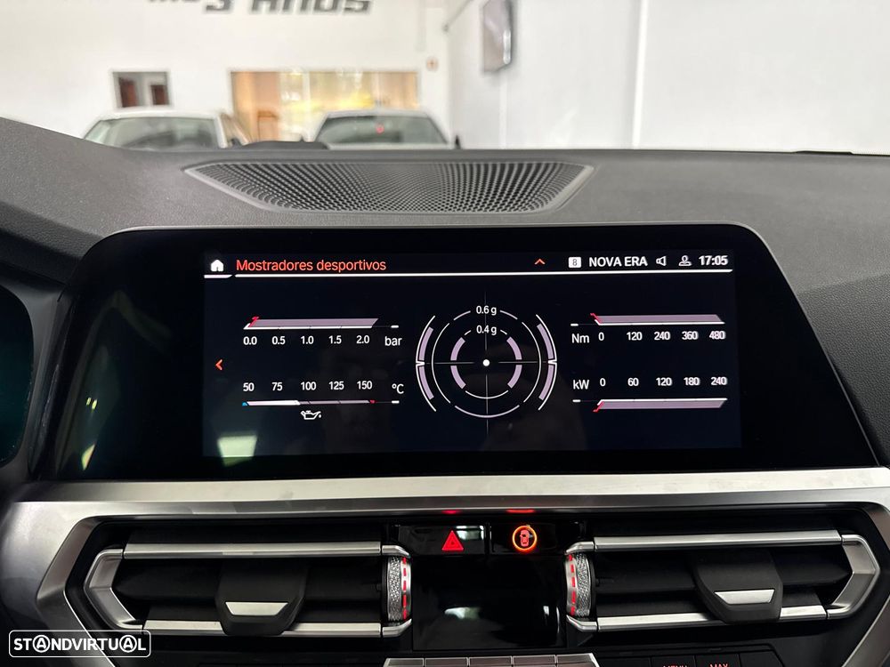 BMW 330 e Pack M Auto - 30