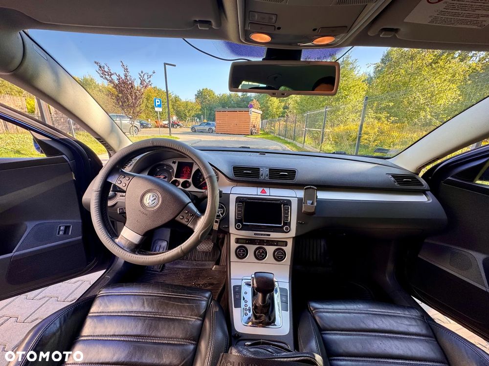 Volkswagen Passat 2.0 TDI DPF Comfortline DSG - 10