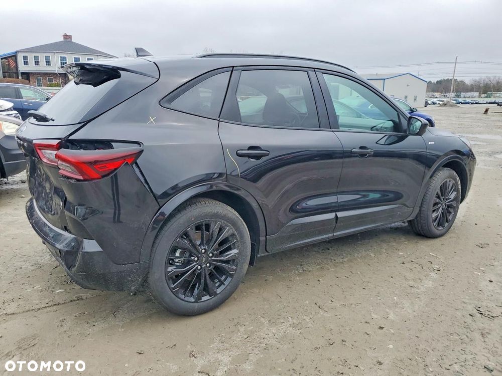 Ford Escape - 3