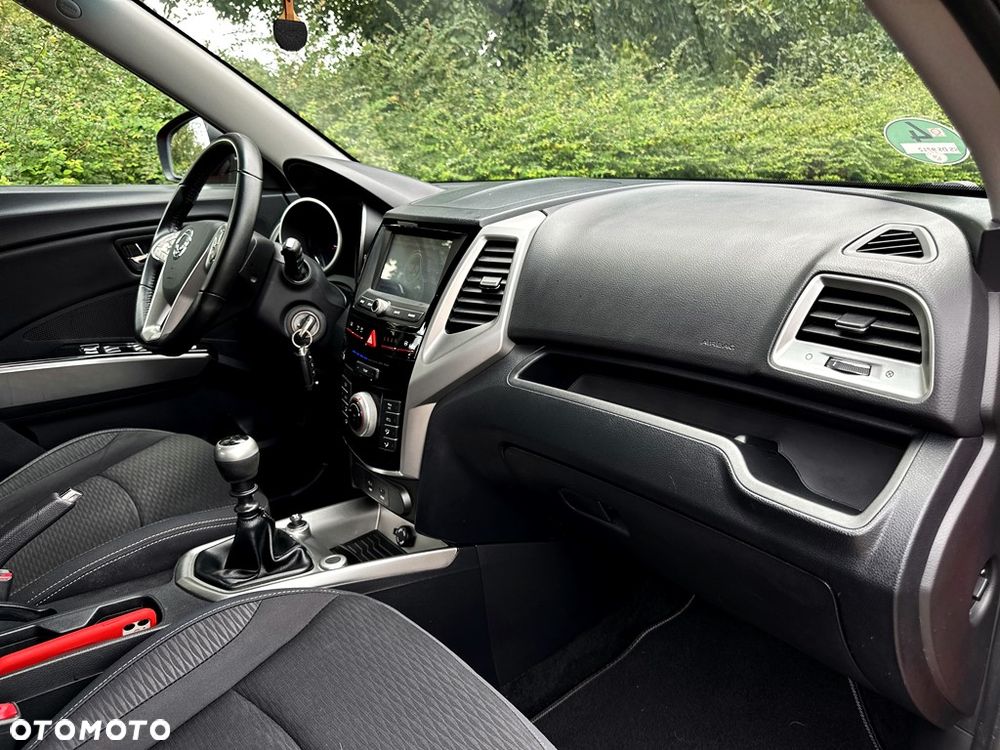 SsangYong/KGM Tivoli e-XGi 160 2WD Crystal - 30