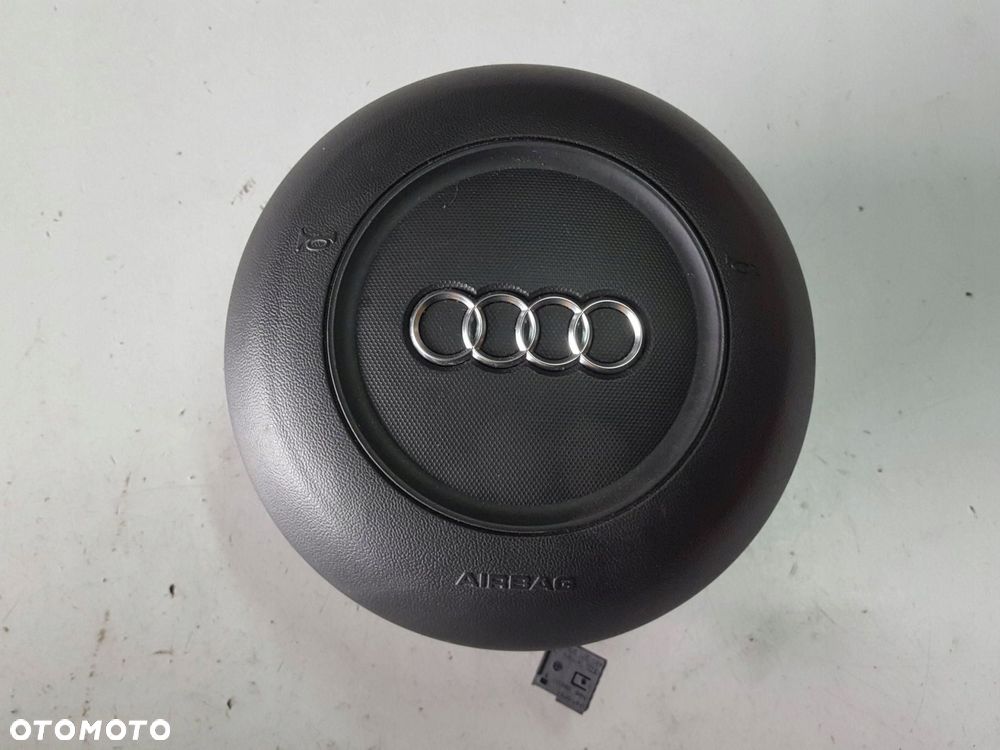 AUDI A3 8P LIFT 08-12r TT 8J PODUSZKA AIRBAG KIEROWCY 8J0880201J - 1