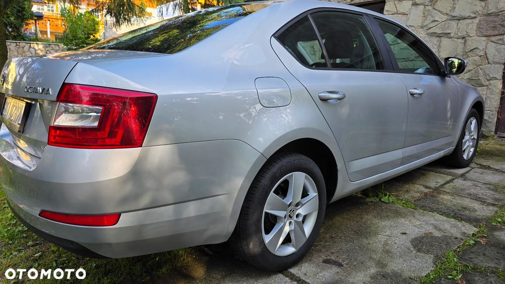 Skoda Octavia 1.6 TDI Active - 2