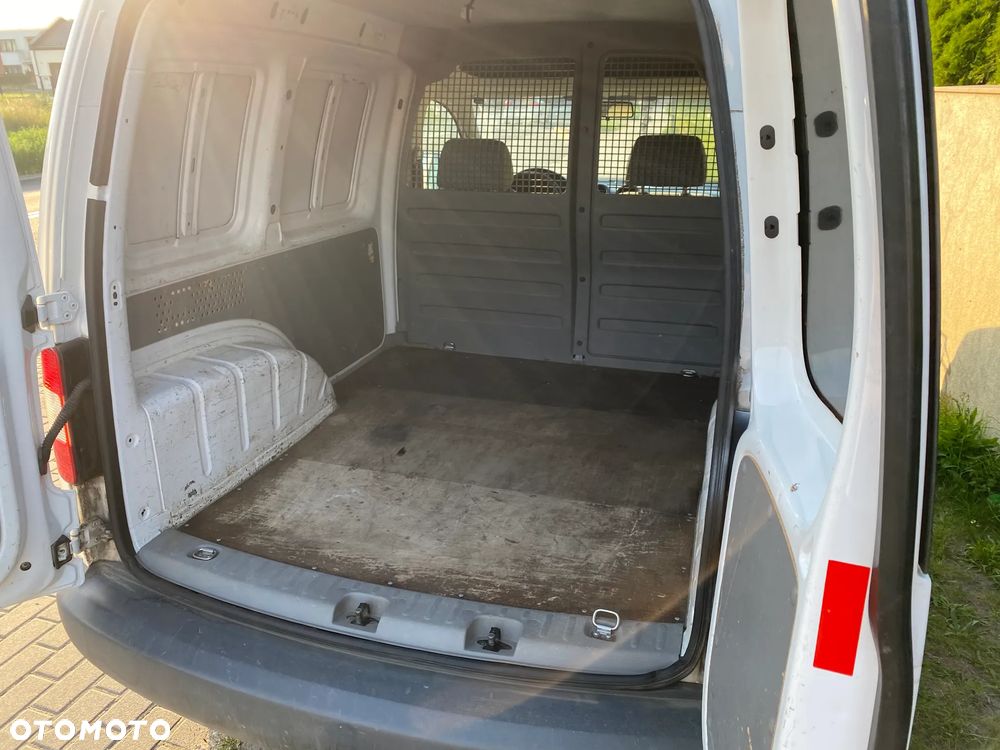 Volkswagen Caddy - 9