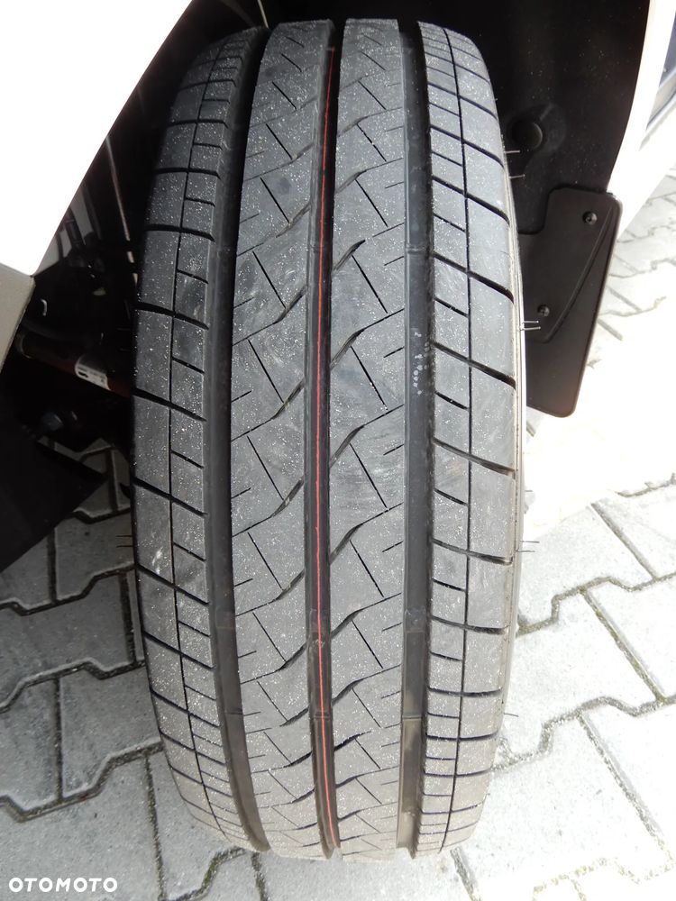 Renault Master 2.3 dCi 163 Km Chłodnia -20*C +30*C Funkcja Grzania Zasilanie V230 Izoterma 4.20 Cm 8 E.Palet Kabina Sypialniana WEBASTO Zawieszenie WZMACNIANE GWARANCJA FABRYCZNA - 10