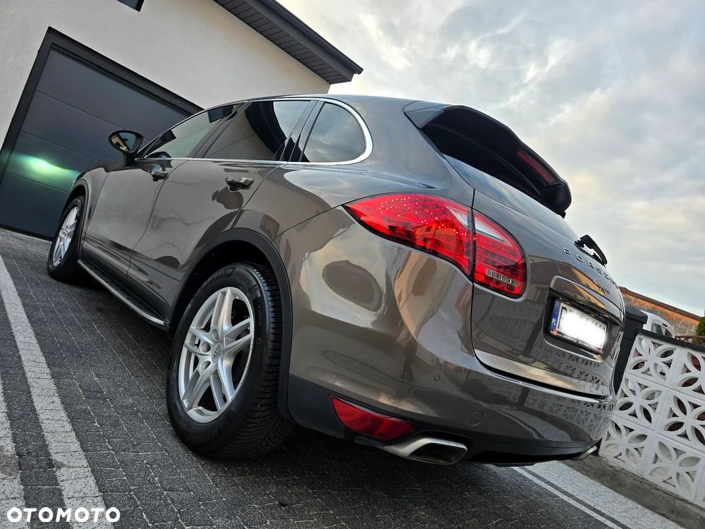 Porsche Cayenne - 38