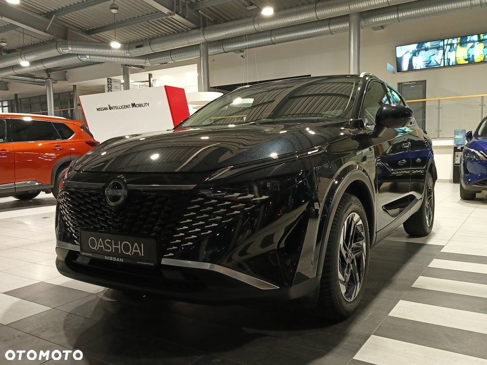 Nissan Qashqai - 1