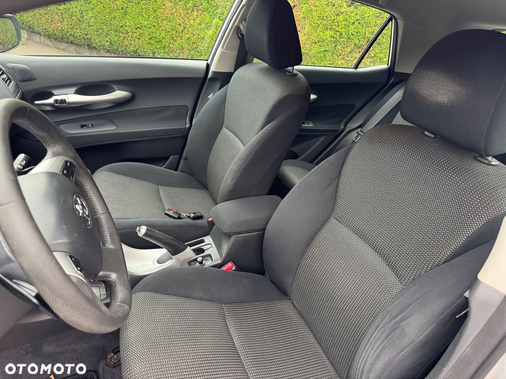 Toyota Auris 1.6 Valvematic Life Plus - 40