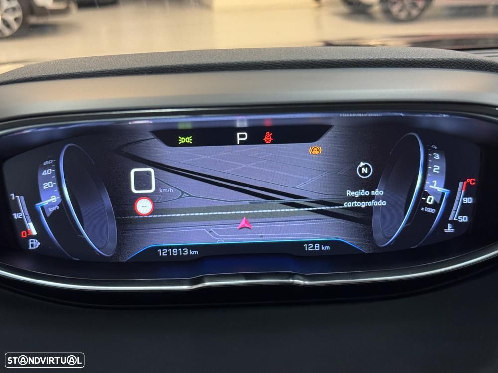 Peugeot 5008 BlueHDI 130 EAT8 Allure - 30