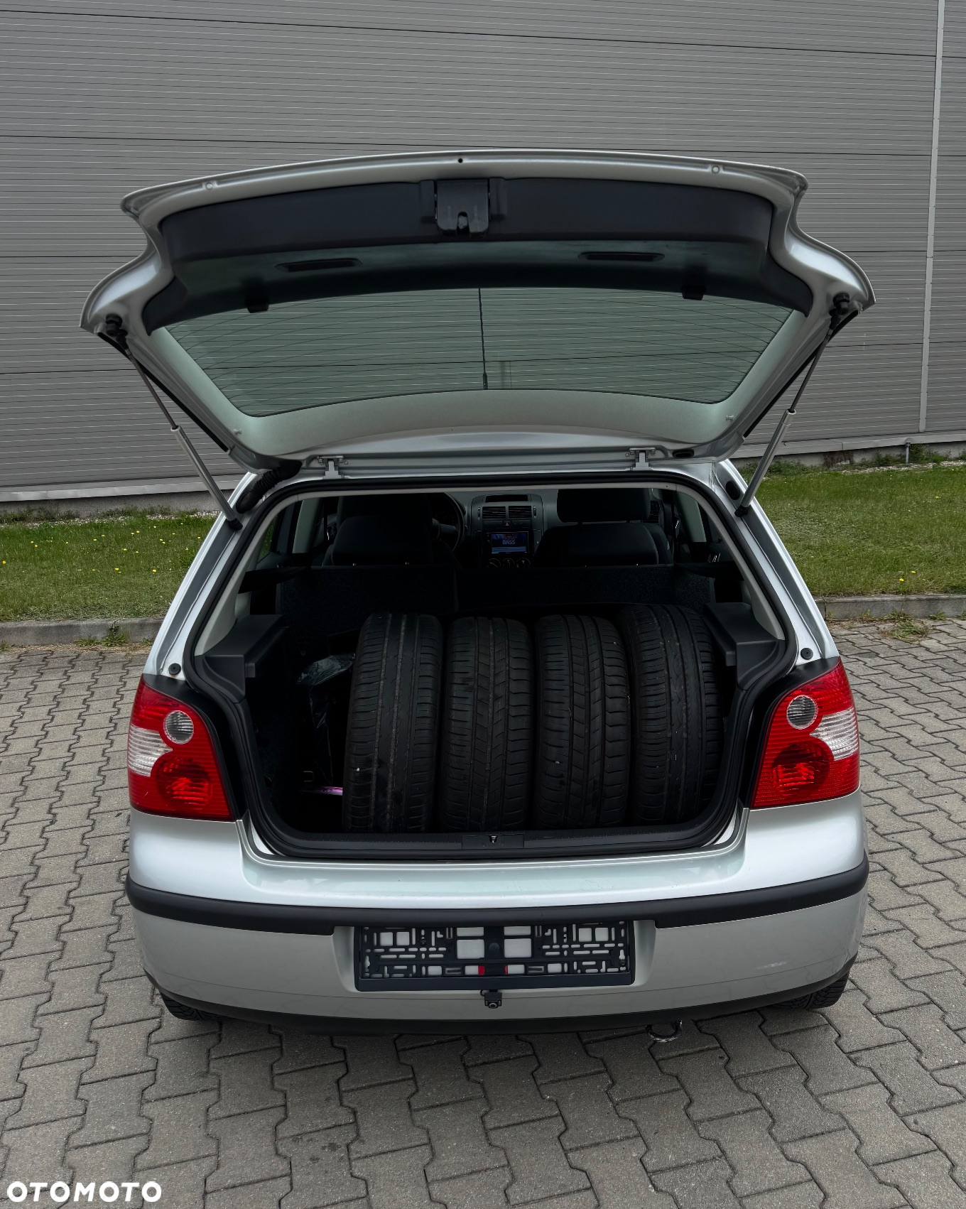 Volkswagen Polo 1.4 16V Comfortline - 7