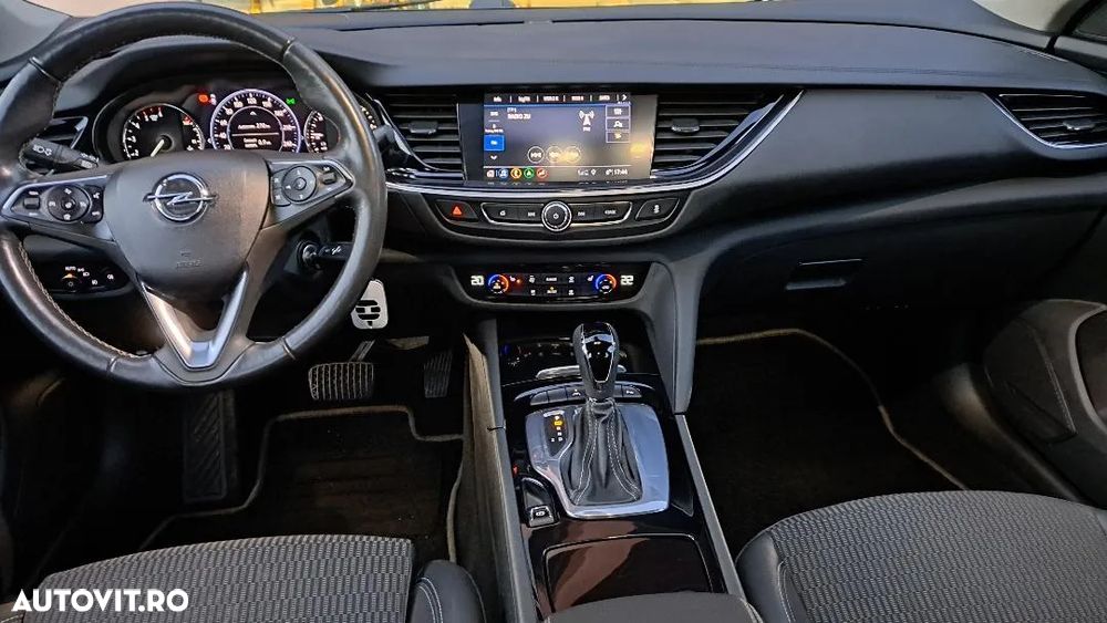 Opel Insignia Grand Sport 2.0 Diesel Automatik Elegance - 9