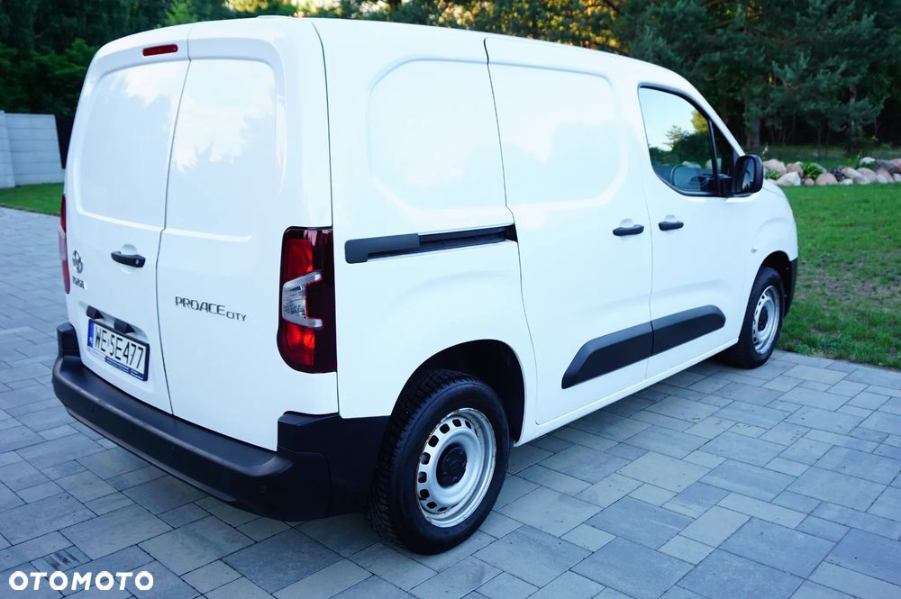 Toyota Proace City Active 110KM - 16