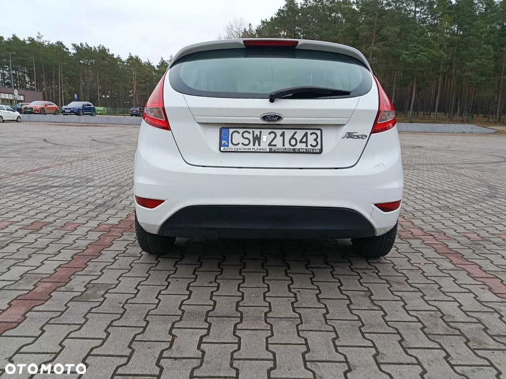 Ford Fiesta - 5