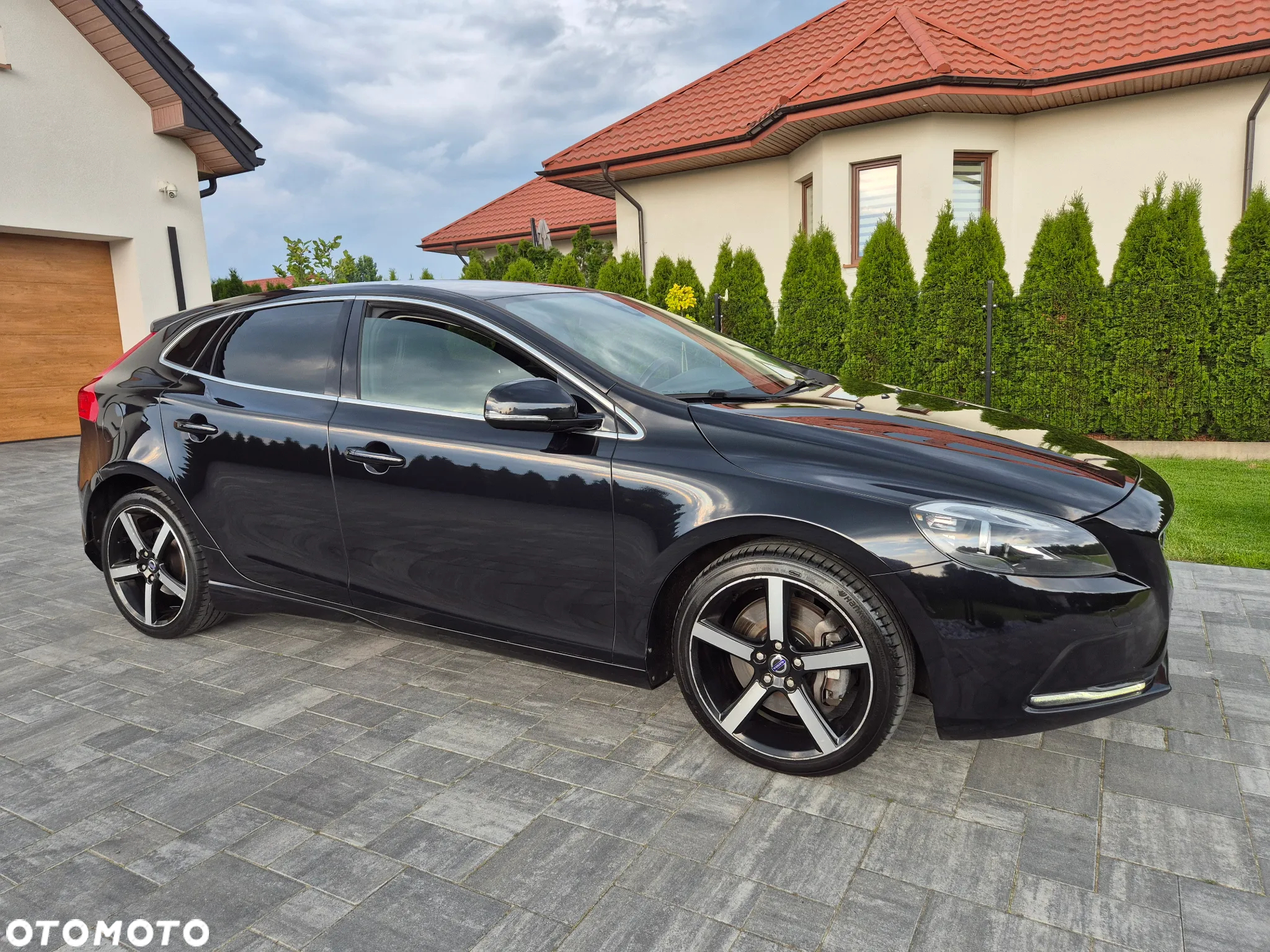 Volvo V40 D4 Drive-E Momentum - 28