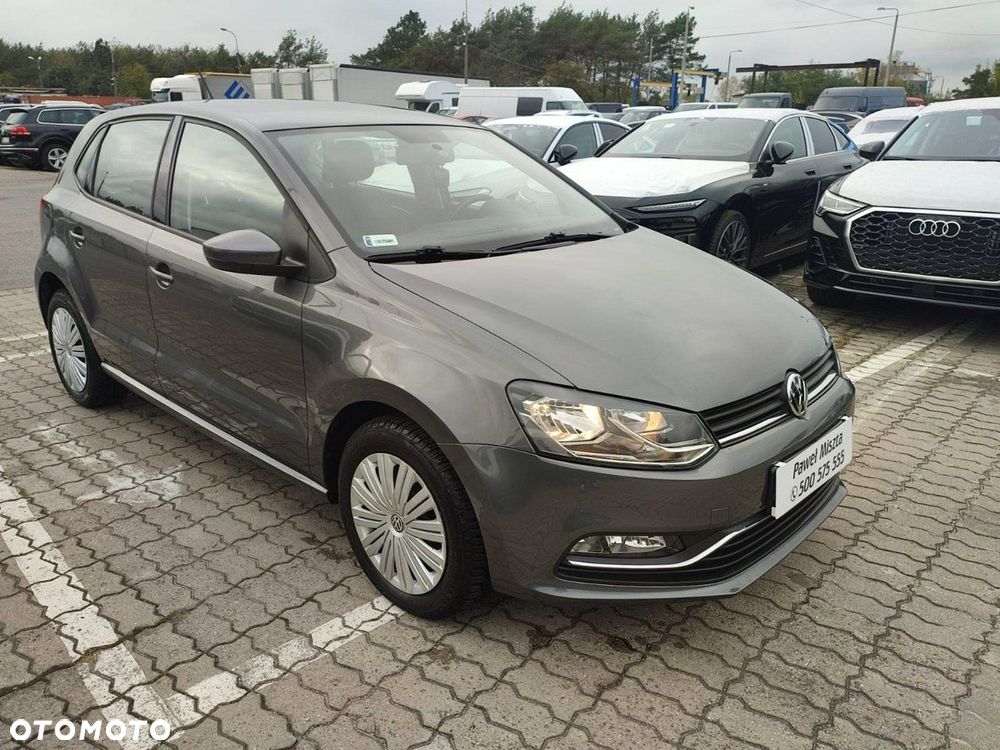 Volkswagen Polo - 8