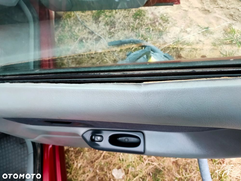 Renault Laguna - 25