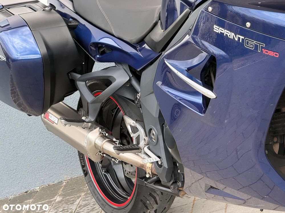 Triumph Sprint - 6