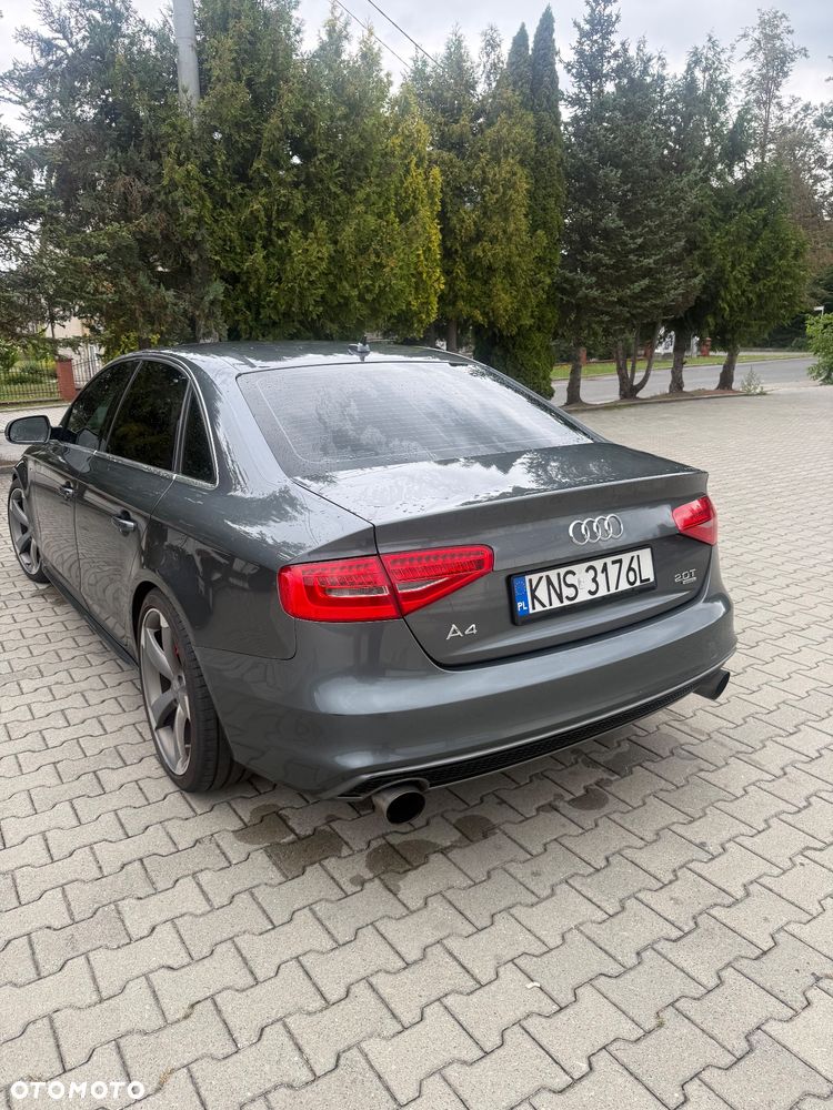 Audi A4 Limousine 2.0 TFSI Quattro Line - 2