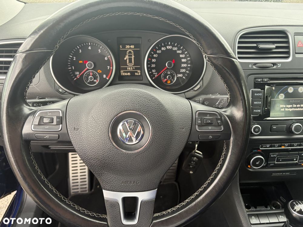 Volkswagen Golf - 12