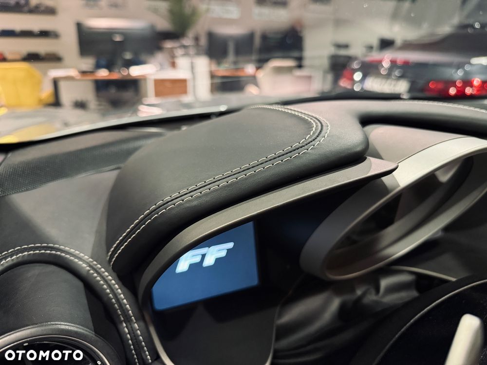 Ferrari FF Standard - 12