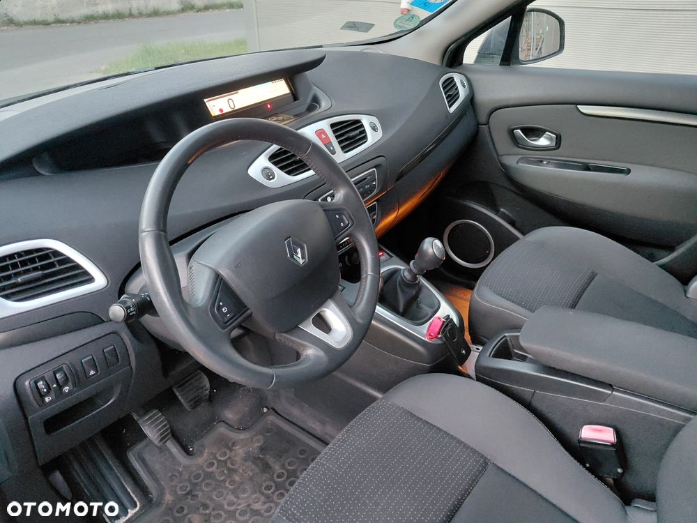 Renault Grand Scenic TCe 130 Luxe - 7
