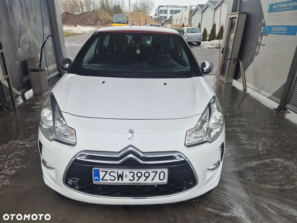 Citroën DS3 VTi 120 SoChic - 3