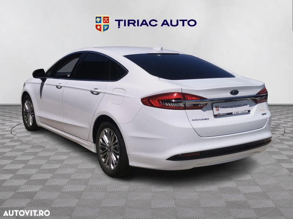 Ford Mondeo 2.0 HEV Titanium - 4