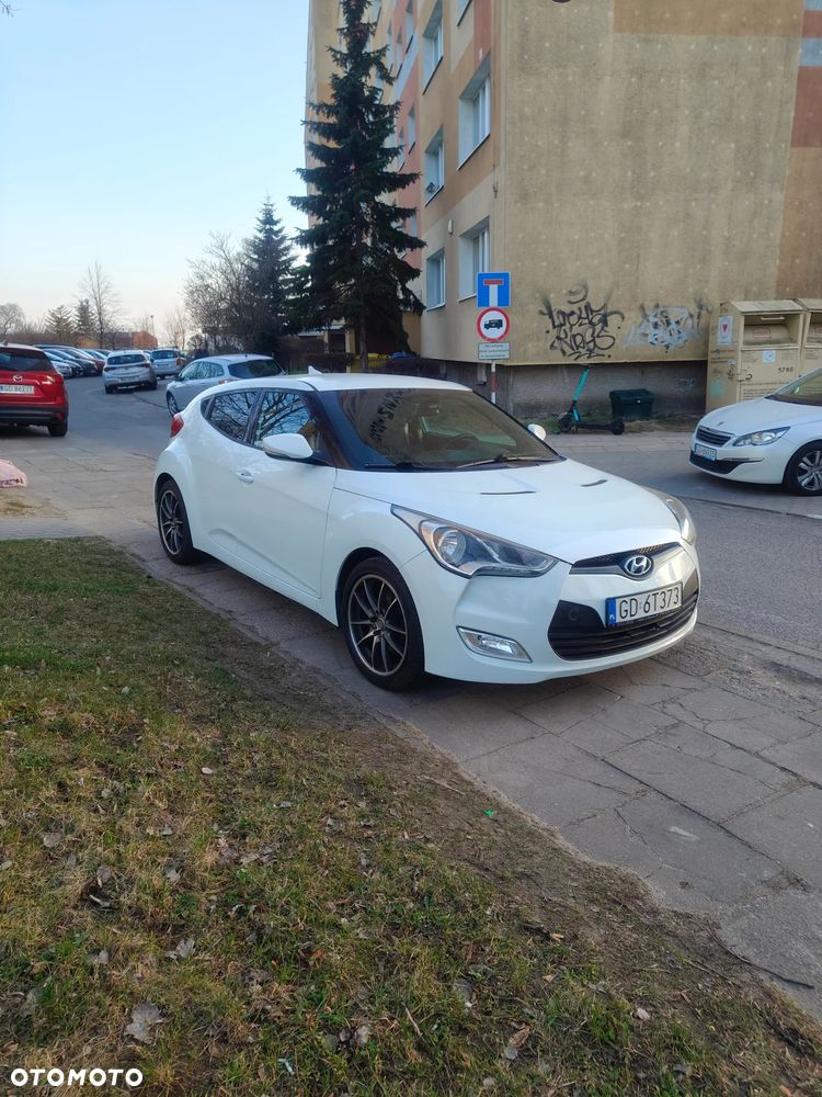 Hyundai Veloster 1.6 Style - 1