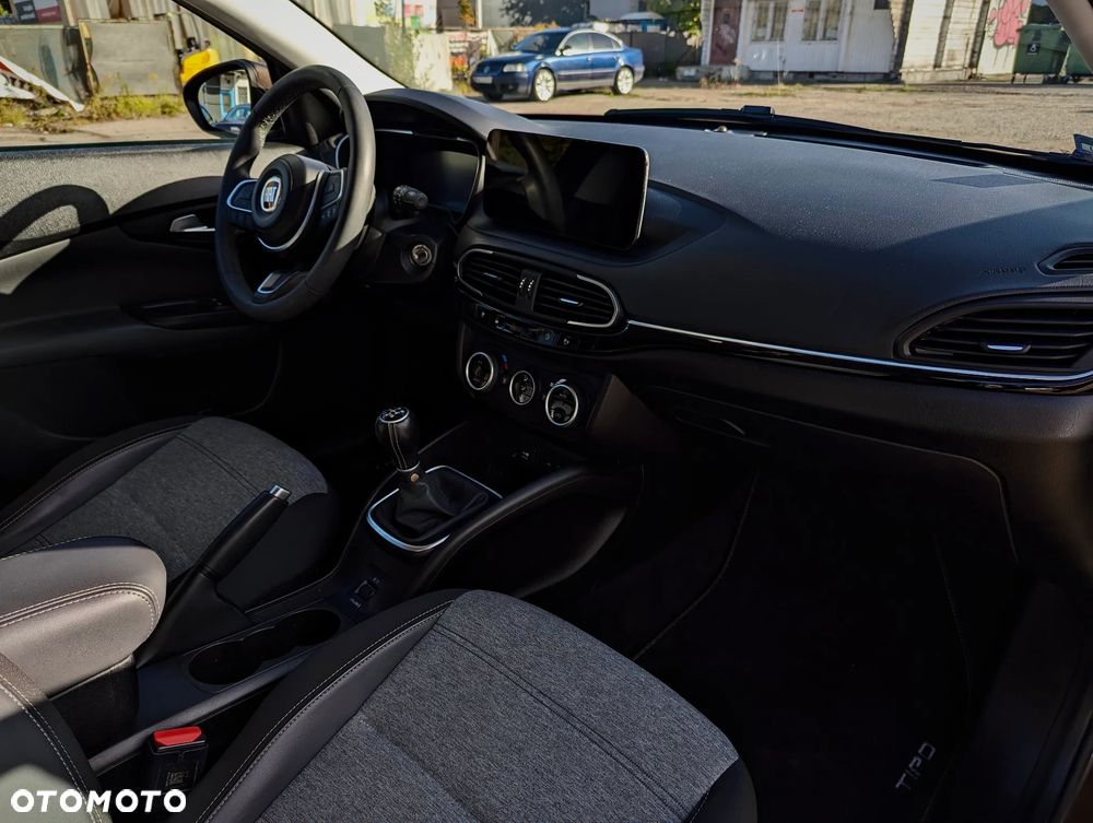Fiat Tipo 1.0 T3 Cross - 10