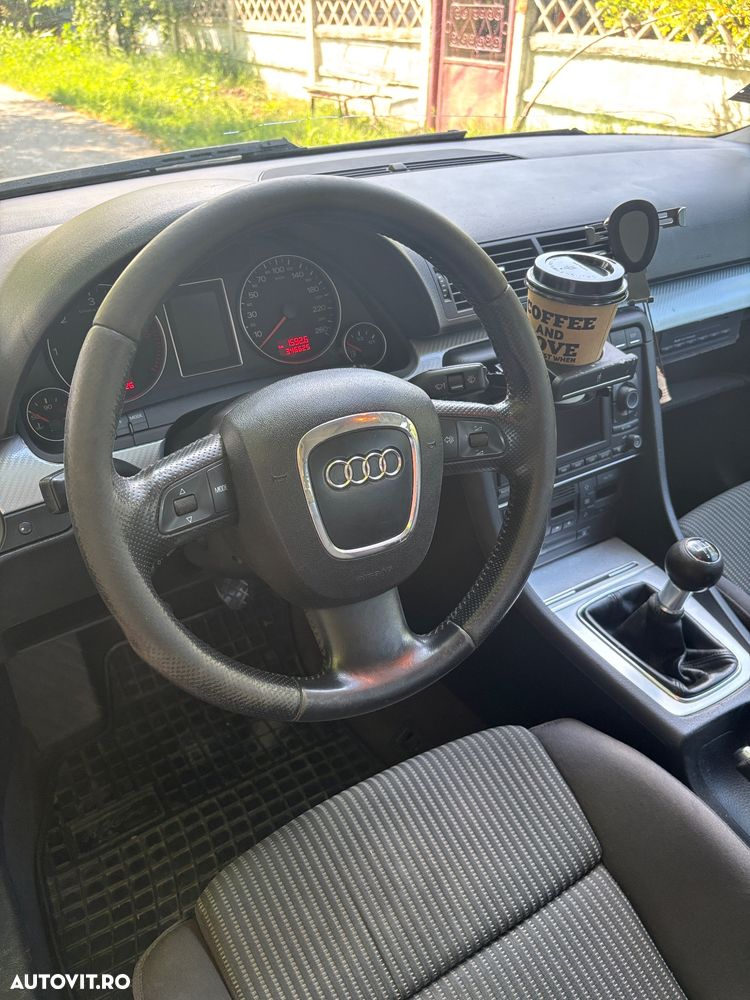 Audi A4 Limuzina 2.0 TDI - 11