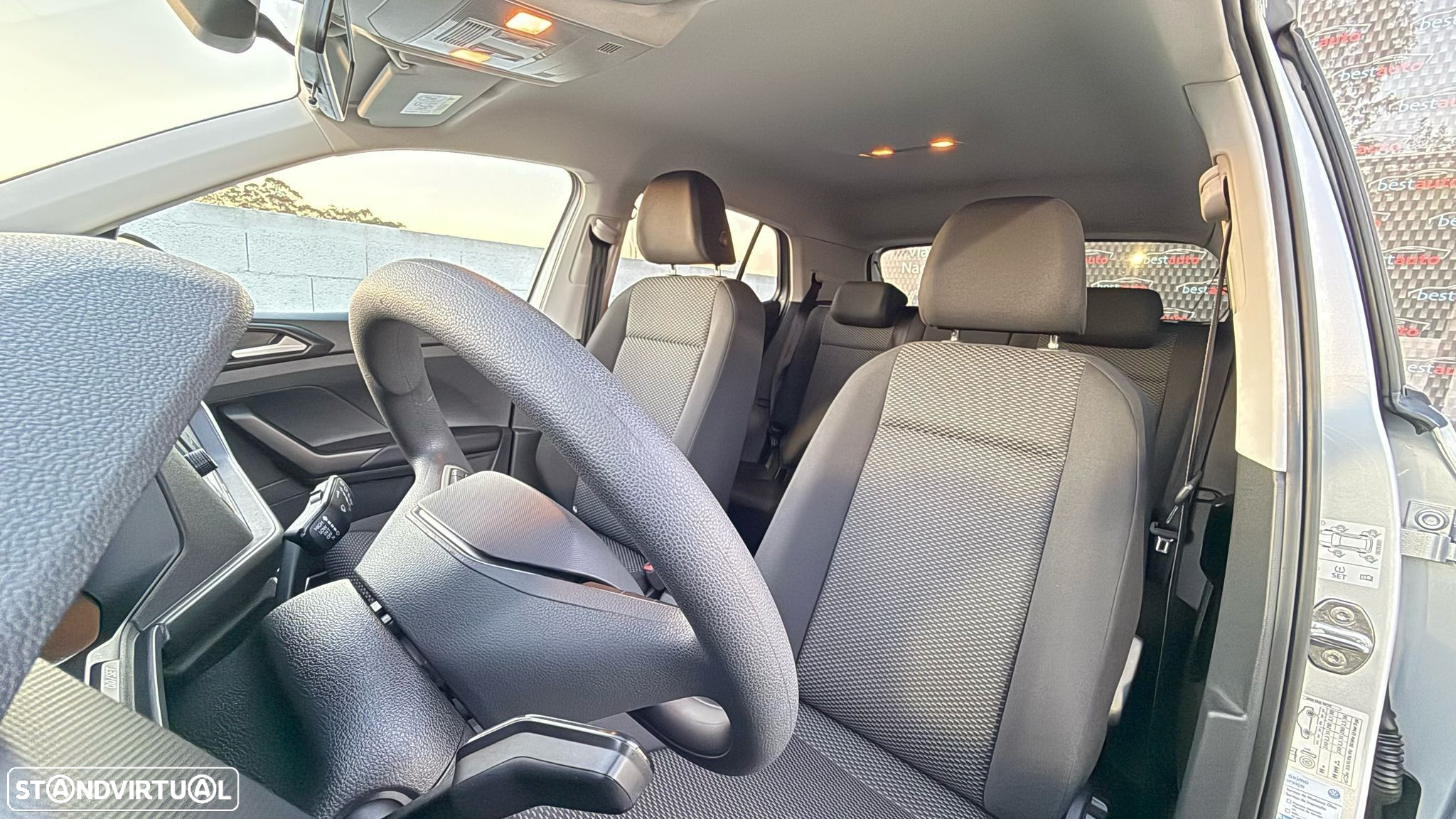 VW T-Cross 1.0 TSI Conceptline - 14