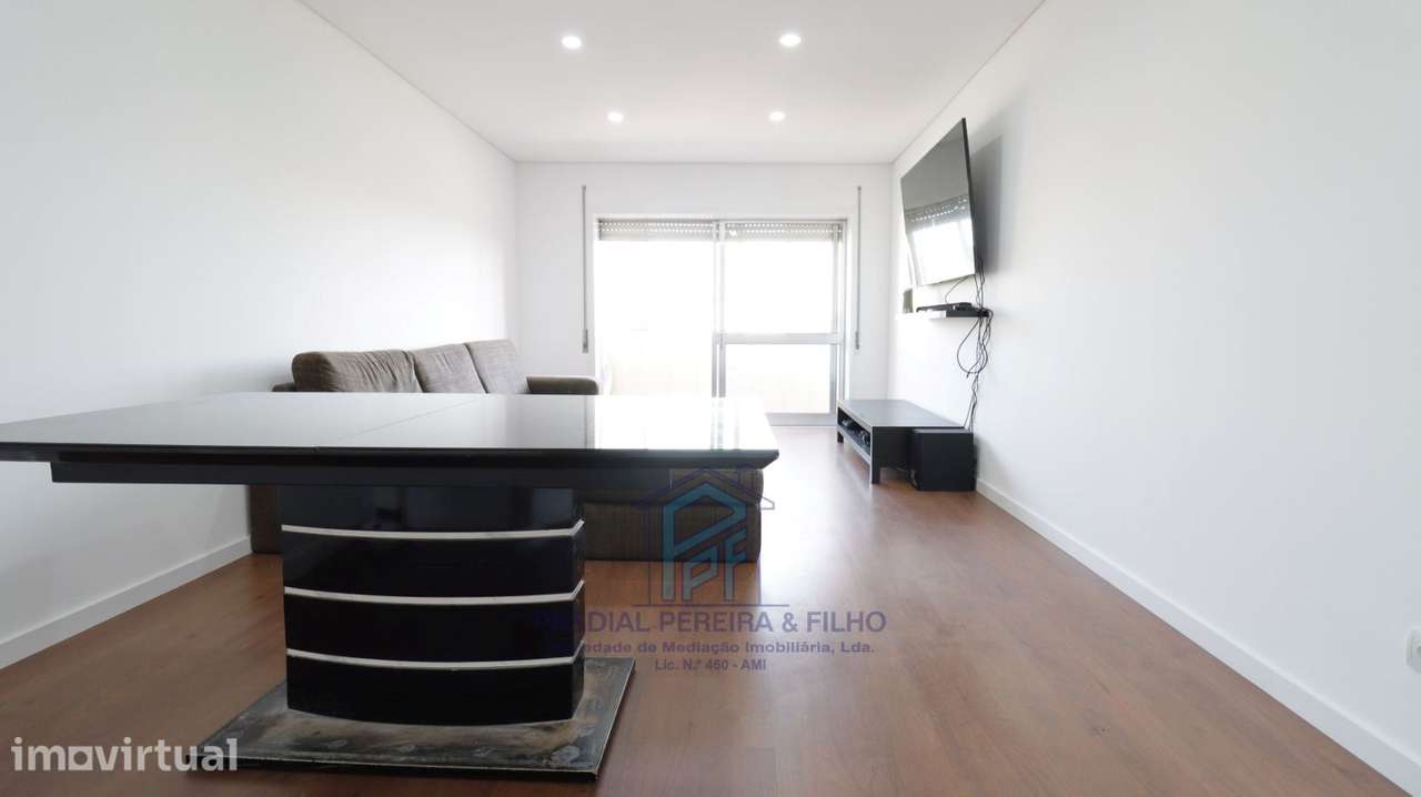 Apartamento Remodelado T3 - Rio Tinto / Próx. Estação CP - Grande imagem: 4/30