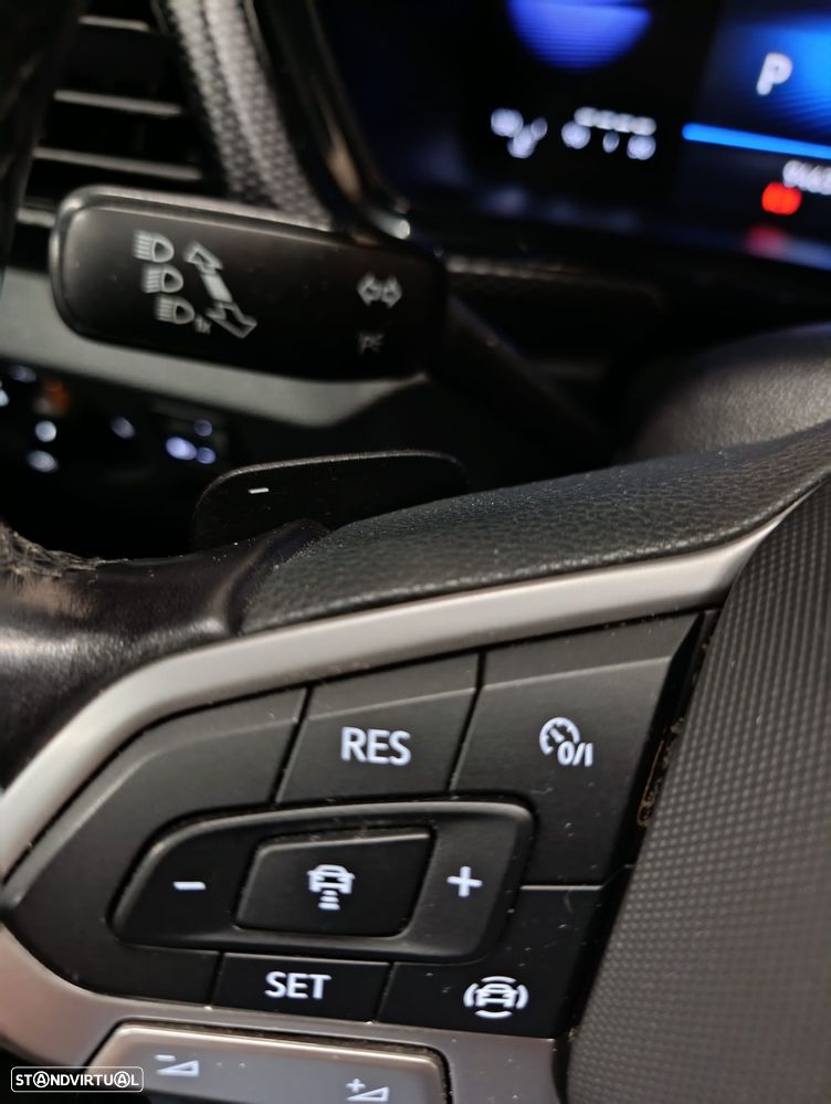 VW T-Cross 1.0 TSI Life DSG - 19